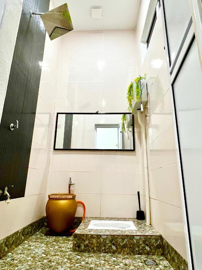 Auranad Guest House Tanah Merah Wifi-Netflix Екстер'єр фото